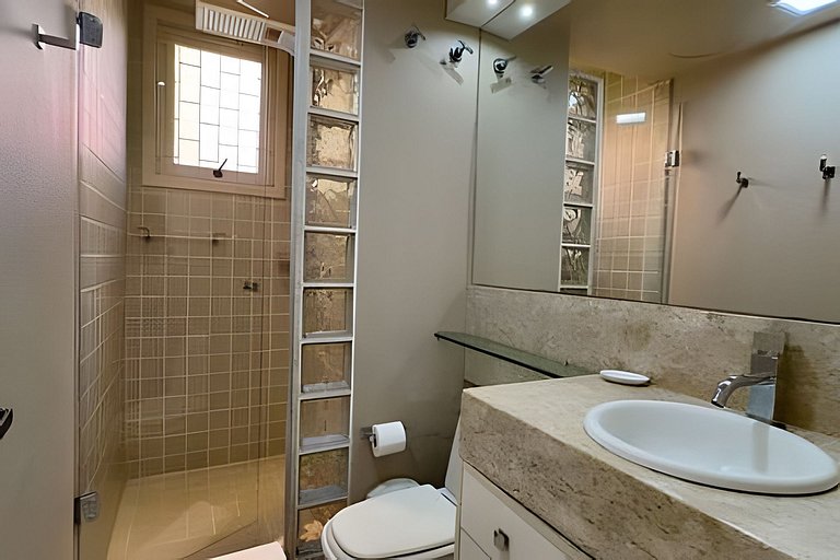 Apart 500 m Lago Negro |Vista Jardim | Lareira