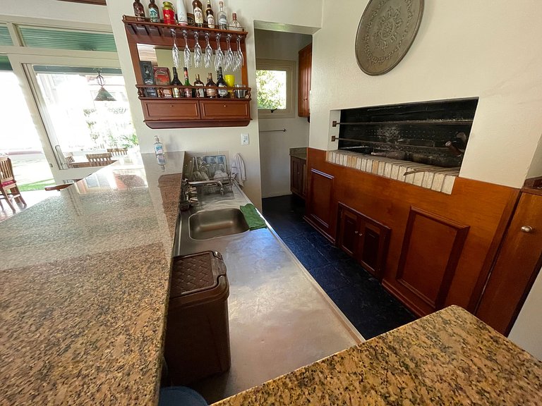 Apto Familiar|7 hospedes|2Q|Condominio|Lareira