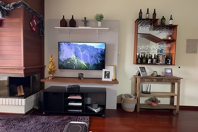 Vista Única Gramado|Próx. Centro|Lareira|5 Pessoas